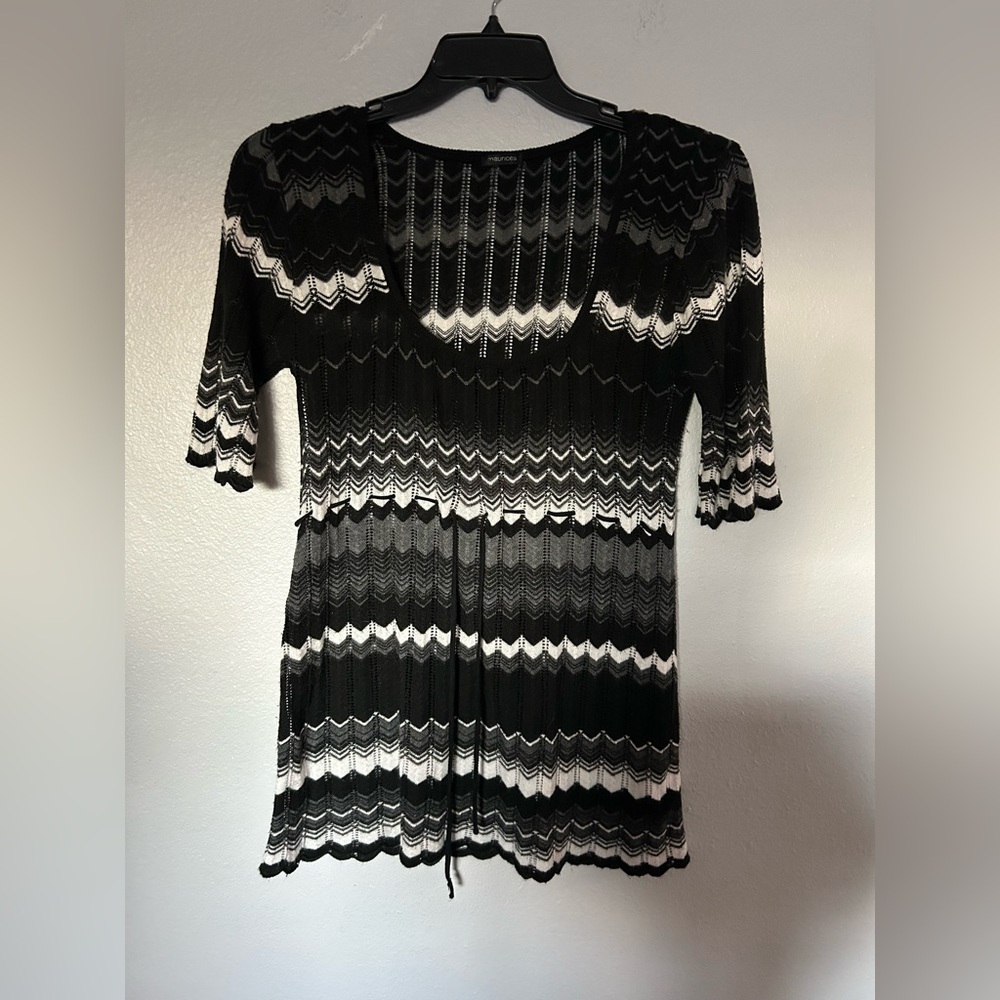 Black and White Knit / crochet Top tunic